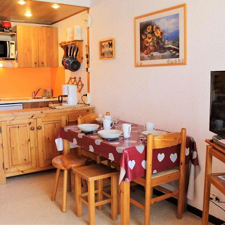 Studio Cosy A Vars Avec Balcon, Proche Pistes Et Commerces, Parking Inclus - Fr-1-330B-38 Buitenkant foto